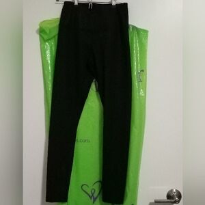 Solid Black Full-Length Leggings